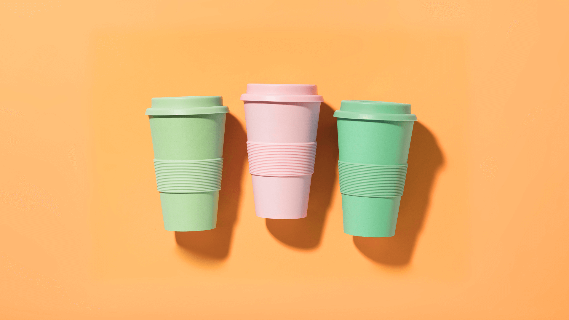 Becher To Go Wiederverwendbar in grün und rot