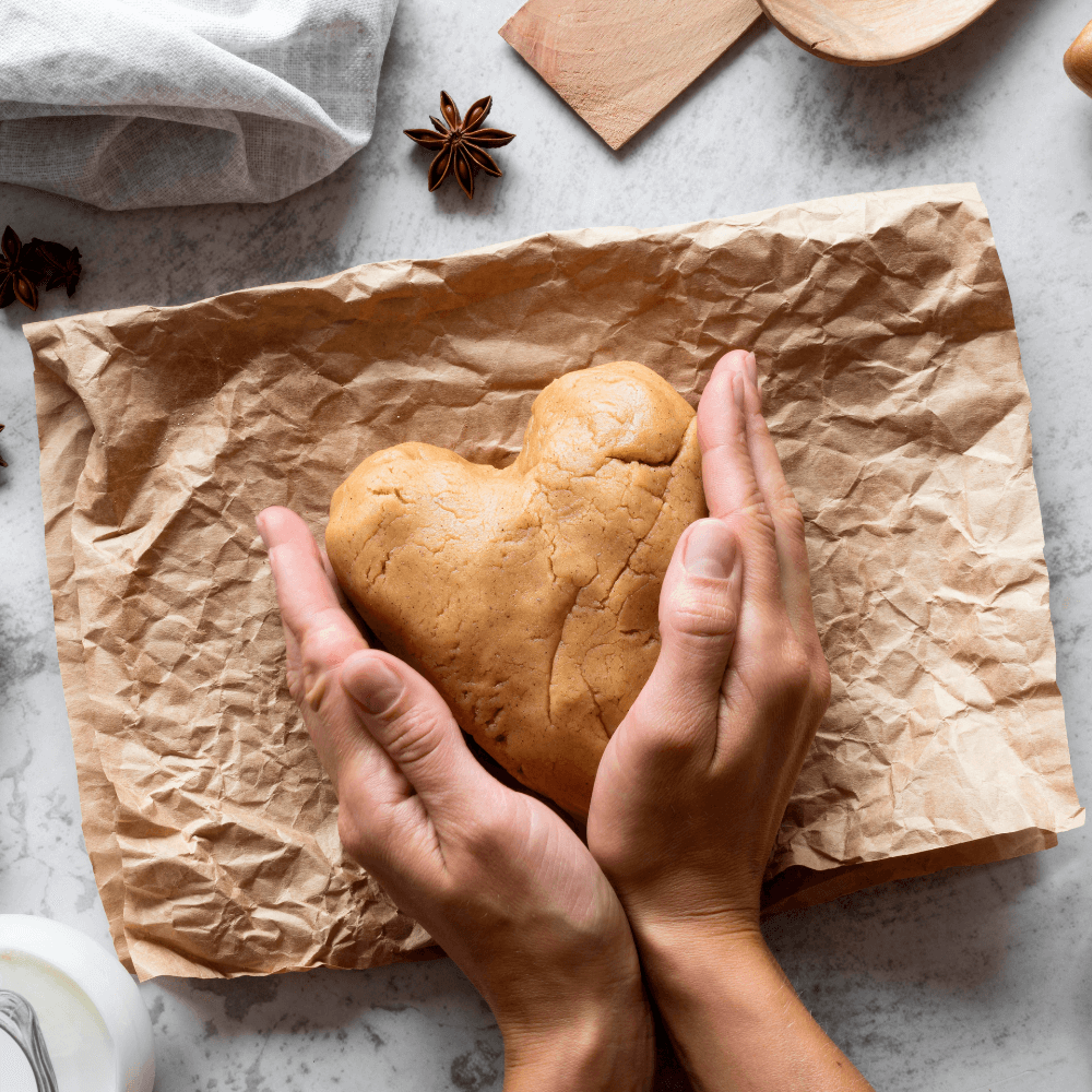 Sahneabdeckpapier: Der vielseitige Helfer in Bäckereien und Konditoreien