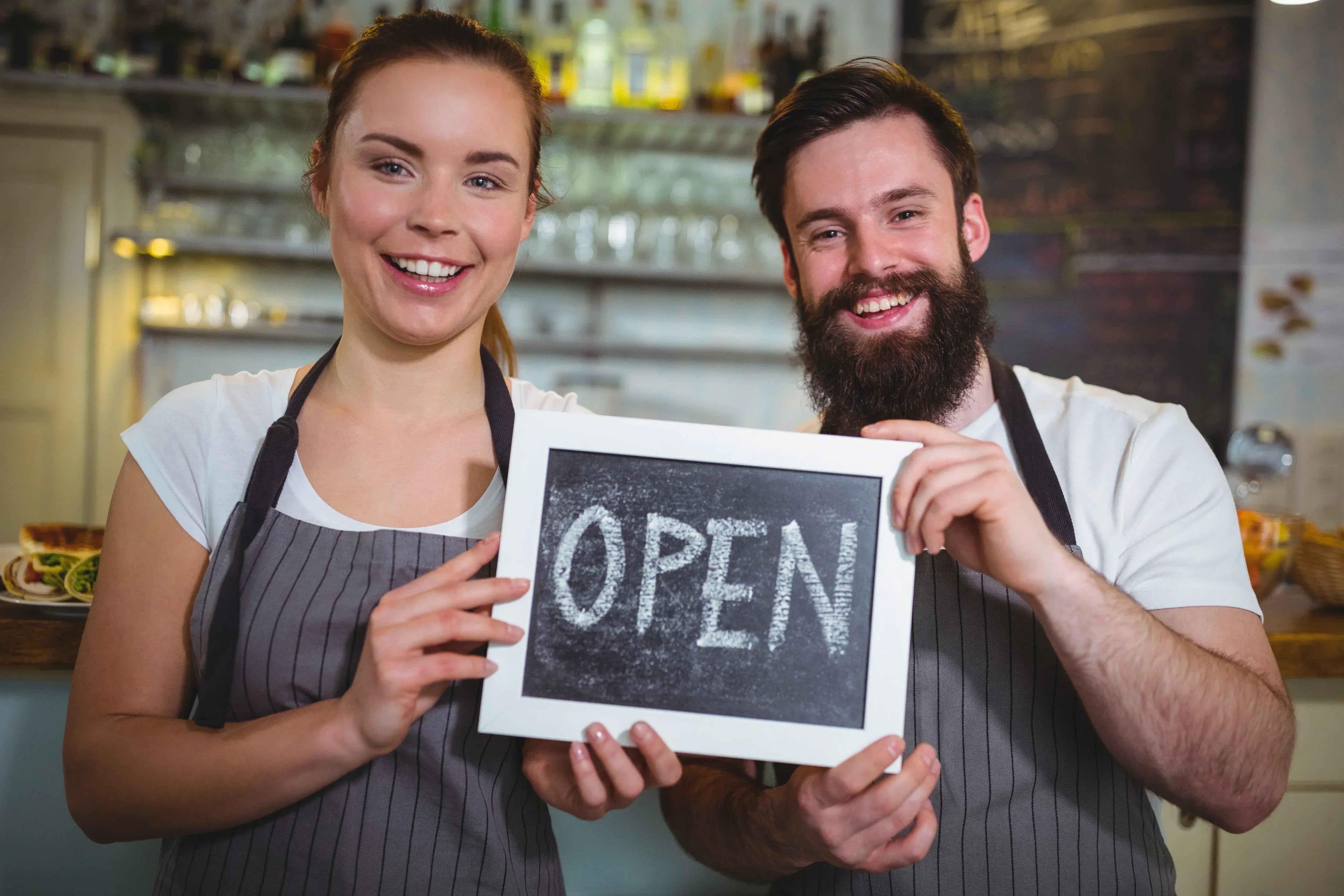 Eigenes Restaurant eröffnen in 10 Schritten: Dein Fahrplan zum Erfolg